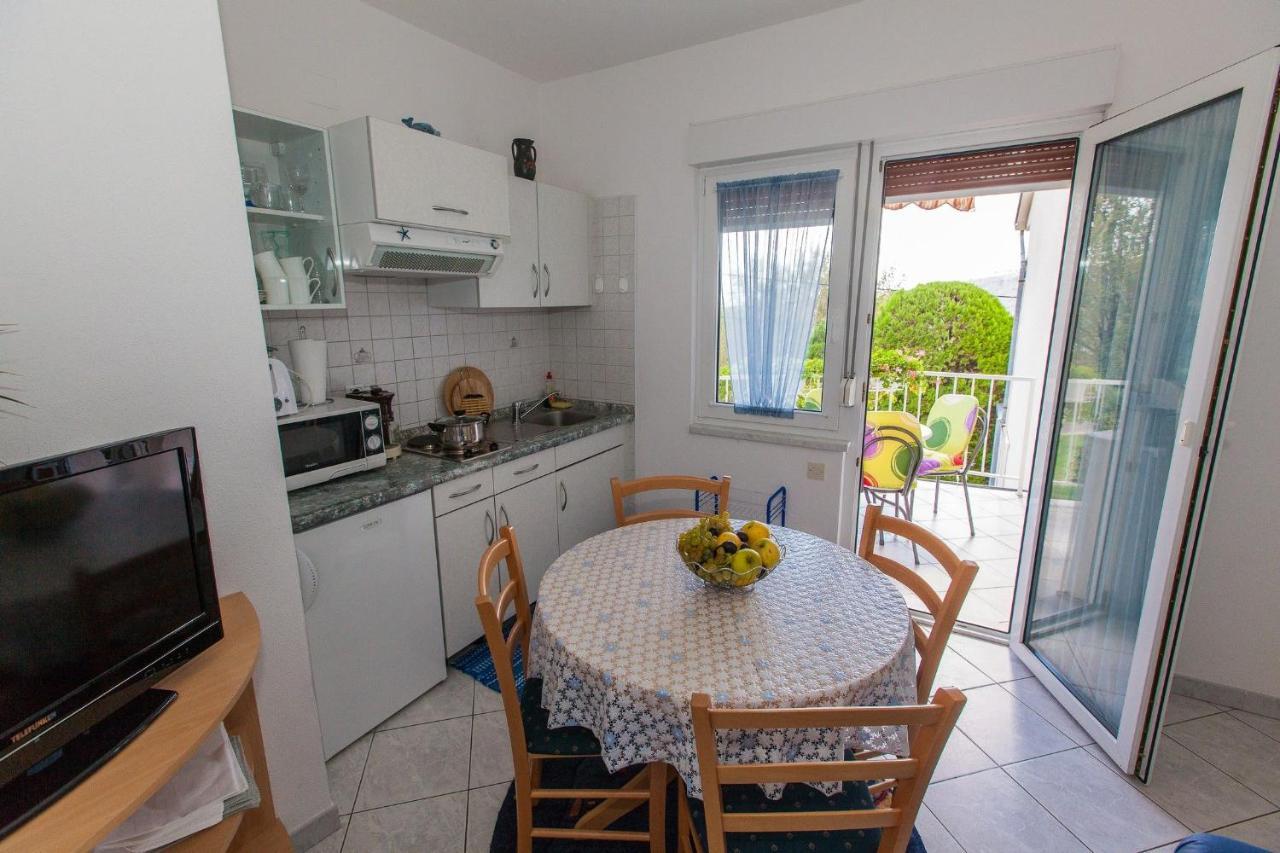 Apartment Karla Брибир Экстерьер фото