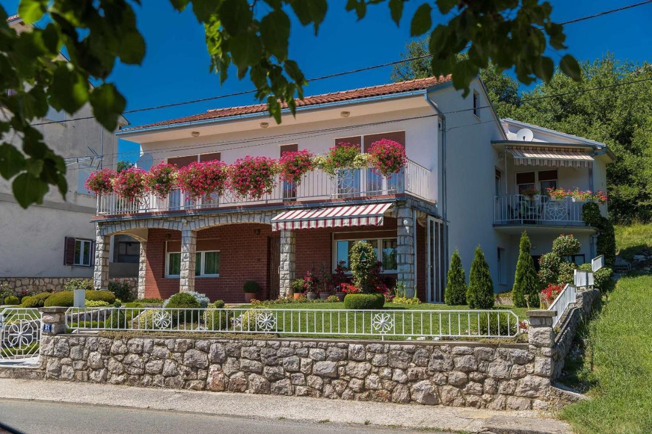 Apartment Karla Брибир Экстерьер фото