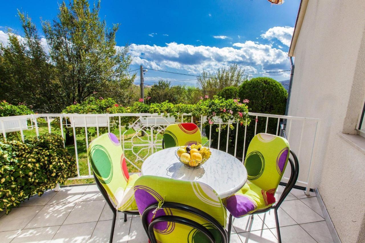 Apartment Karla Брибир Экстерьер фото